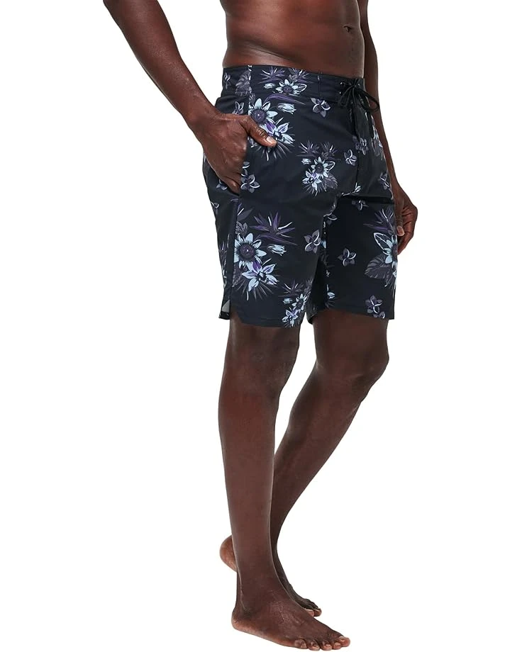 TravisMathew Tiki Time | Shorts 4 TravisMathew Tiki Time | Shorts - Image 2