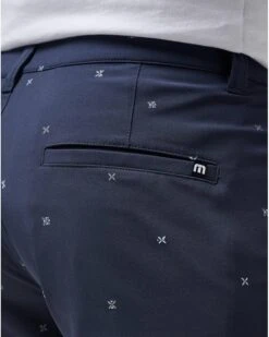 TravisMathew Not Feeling That | Shorts -TravisMathew Sales Store 91odlFi9MGL. AC SR736920